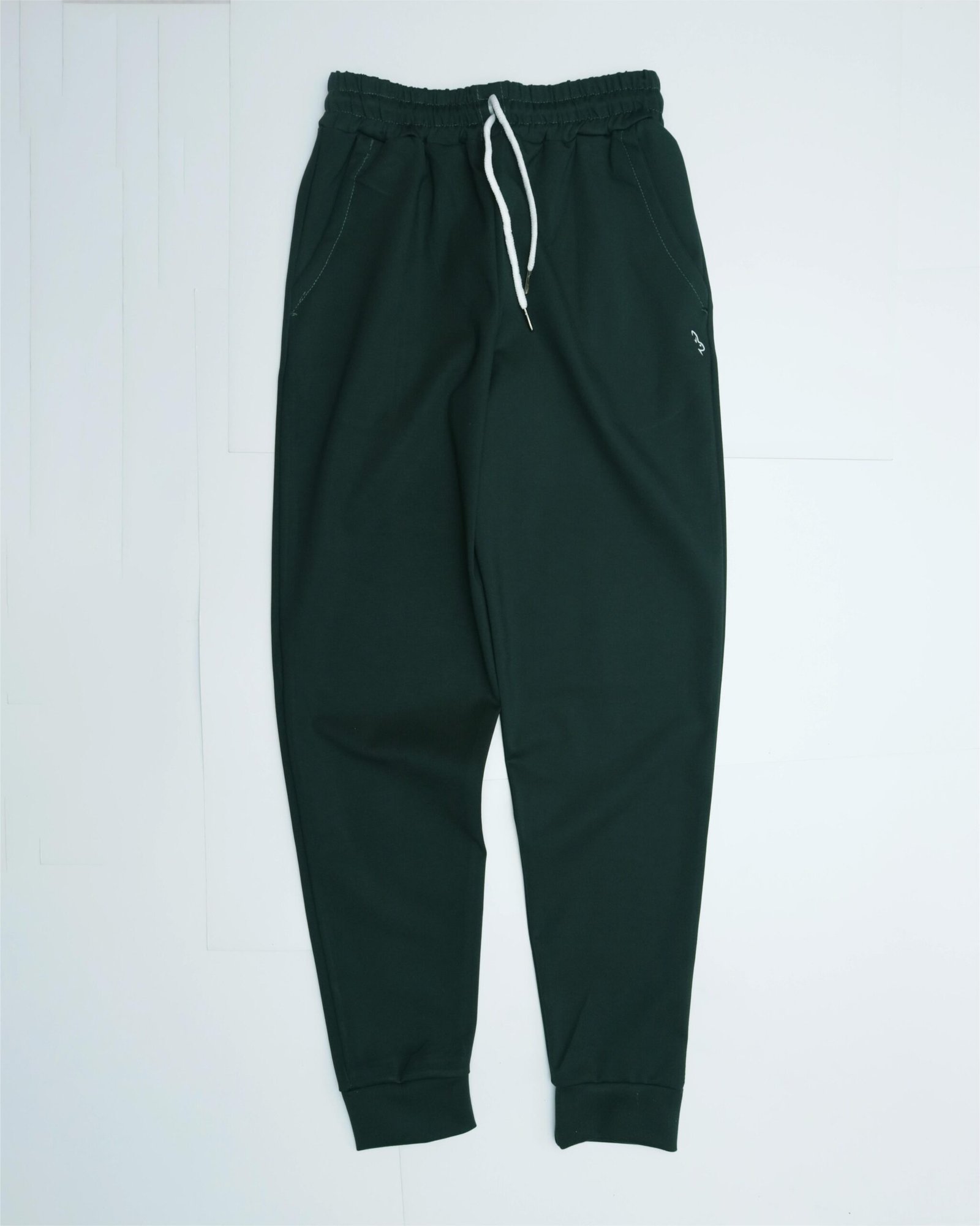 Cura Joggers Bottle Green